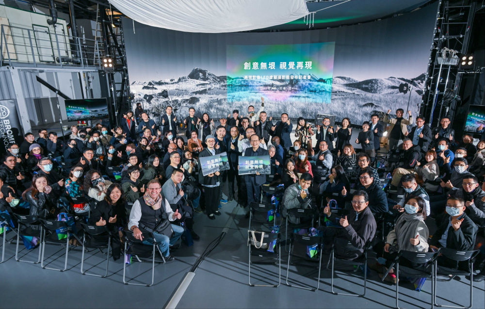 再现影像LED虚拟制作摄影棚整合拍摄场景、内容制作、技术指导到设备租借一站式服务，可望提升LED虚拟制作的影视效能，进而产出更多高质量细致作品