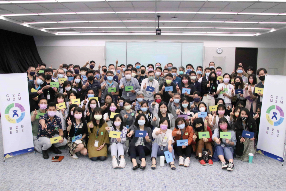 友達提供全球及集團輪調機會，支持同仁持續進修學習，致力為專業人才打造友善多元的職場環境