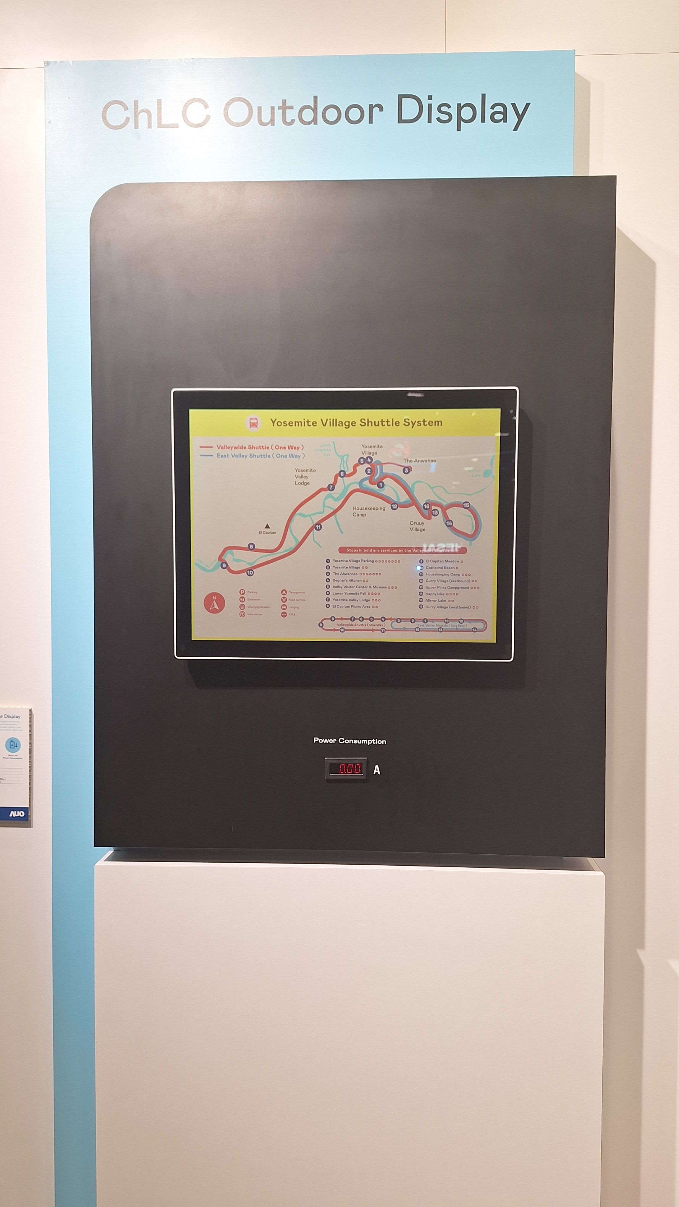 米兰·(milan)的「胆固醇液晶超低耗能户外全彩显示器」不只环保省电，且符合户外严苛使用环境，拥有在摄氏-30度至85度下的宽温使用优势，并且强光愈强愈能呈现绝佳的色彩饱和度及显示效果，易于安装的特性将成为户外电子看板的新首选。