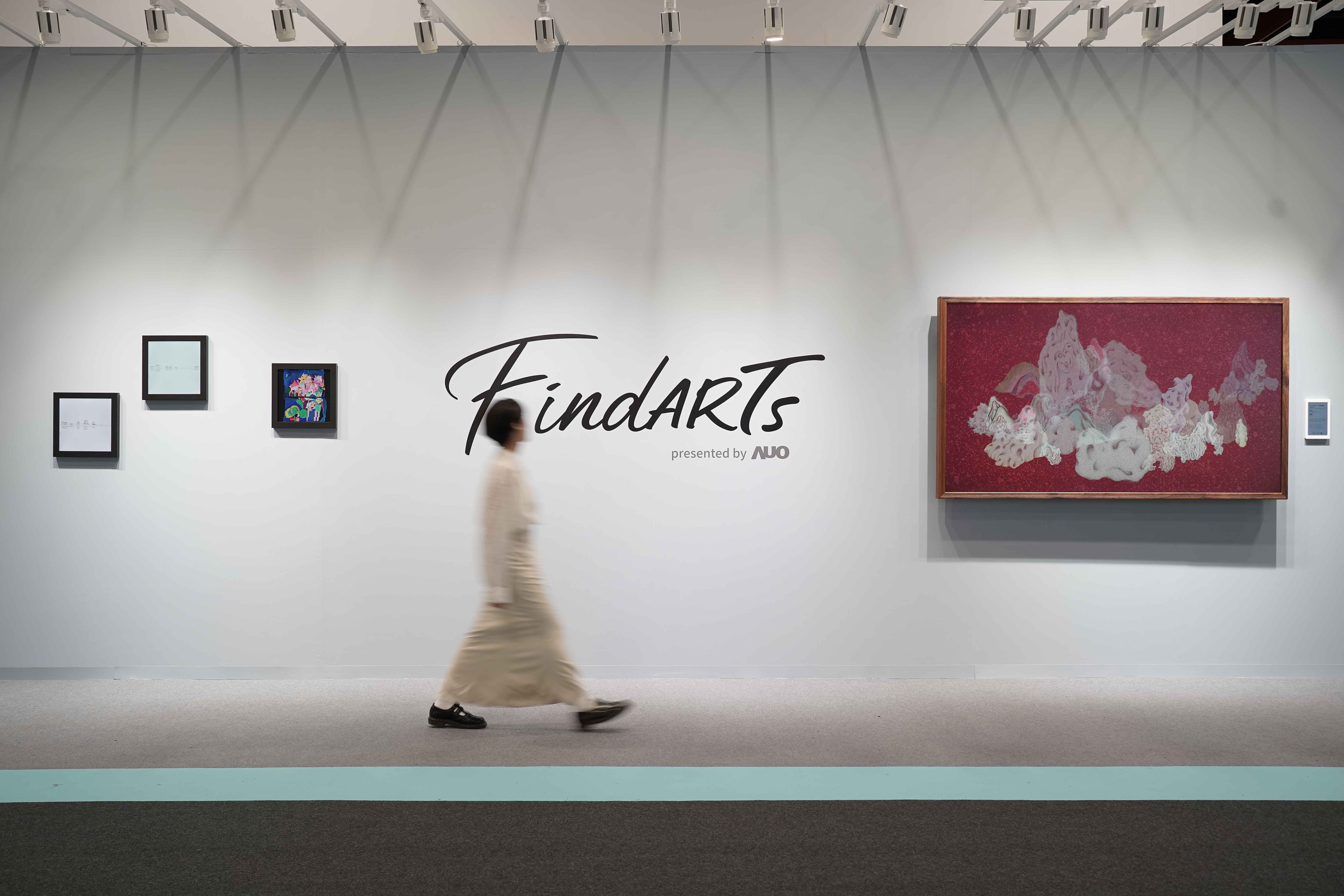 友達FindARTs致力推動數位藝術的多元解決方案，並極積探索科技與藝術的深度融合，將於ART TAIPEI 2024結合臺灣畫廊、生態圈及當代藝術家，將生成式藝術和NFT虛擬作品化作具體的實體呈現，揭開數位藝術領域的創新應用