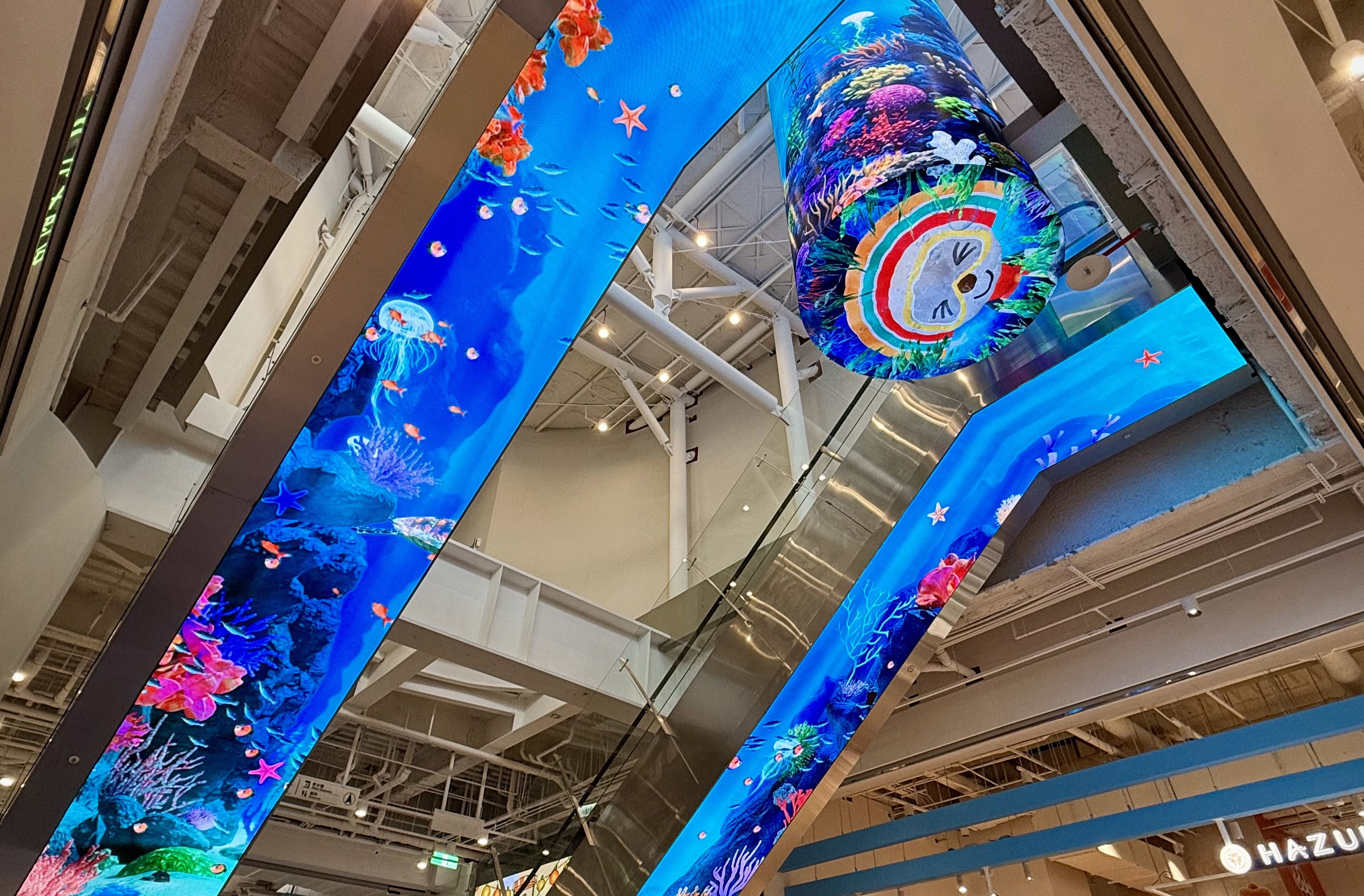 達擎與傑可達整合先進顯示技術與軟硬體應用服務，提供一系列大型LED顯示解決方案，為全新改裝開幕的「清水服務區」佈局嶄新視覺體驗。